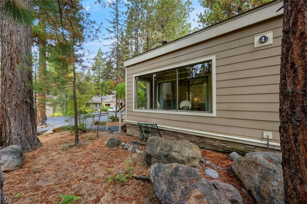 123 Juanita Drive, Unit 5, Incline Village, NV 89451 Photo