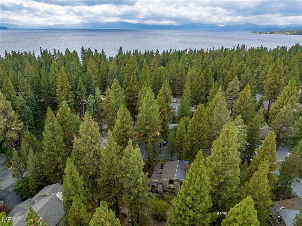 123 Juanita Drive, Unit 5, Incline Village, NV 89451 Photo