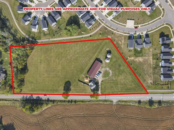 8115 Hill Road NW, Canal Winchester, OH 43110