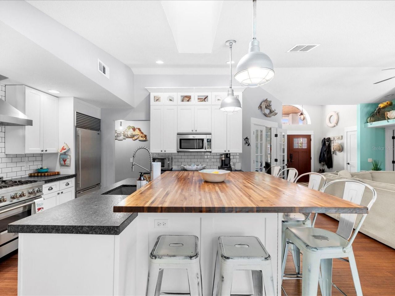 4219 Surfside Circle, Spring Hill, FL 34606 Photo