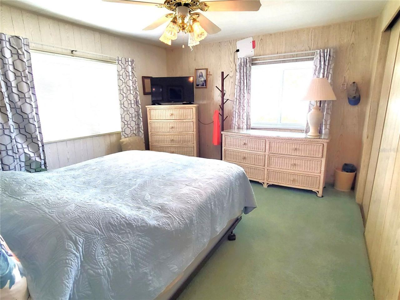 176 W Manatee Loop, Punta Gorda, FL 33950 Photo