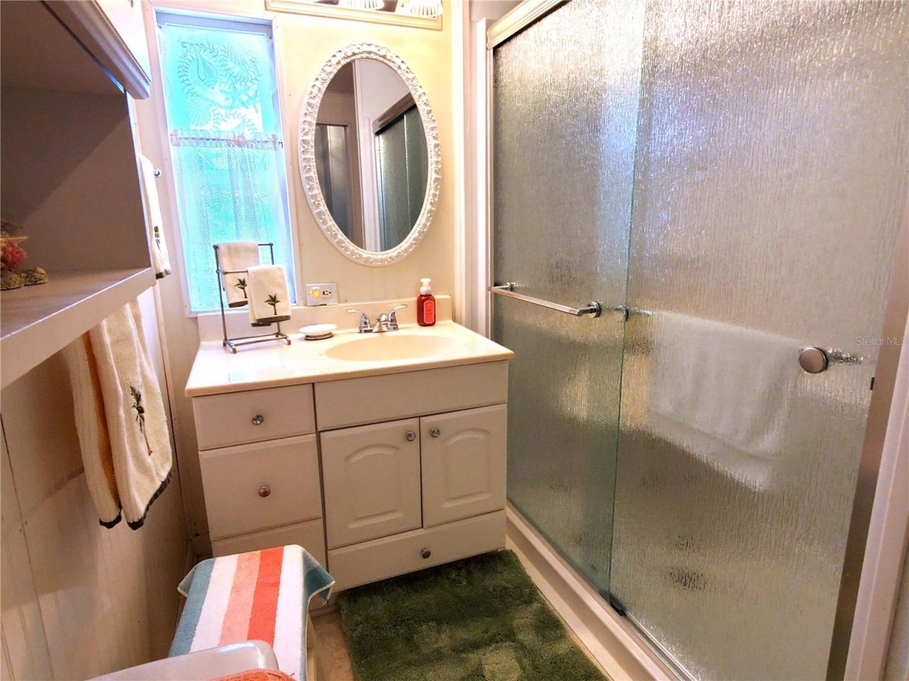 176 W Manatee Loop, Punta Gorda, FL 33950 Photo