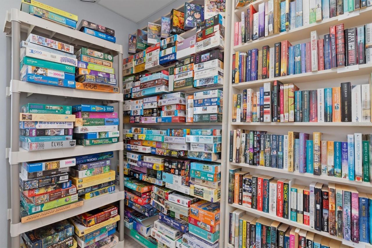 176 W Manatee Loop, Punta Gorda, FL 33950 Photo