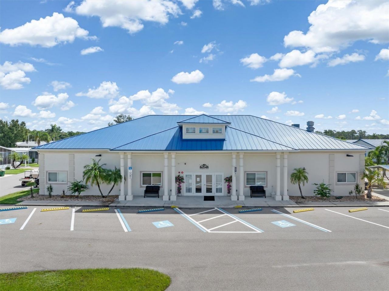 176 W Manatee Loop, Punta Gorda, FL 33950 Photo