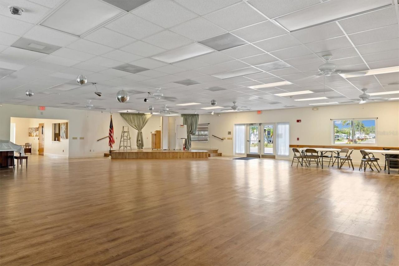 176 W Manatee Loop, Punta Gorda, FL 33950 Photo