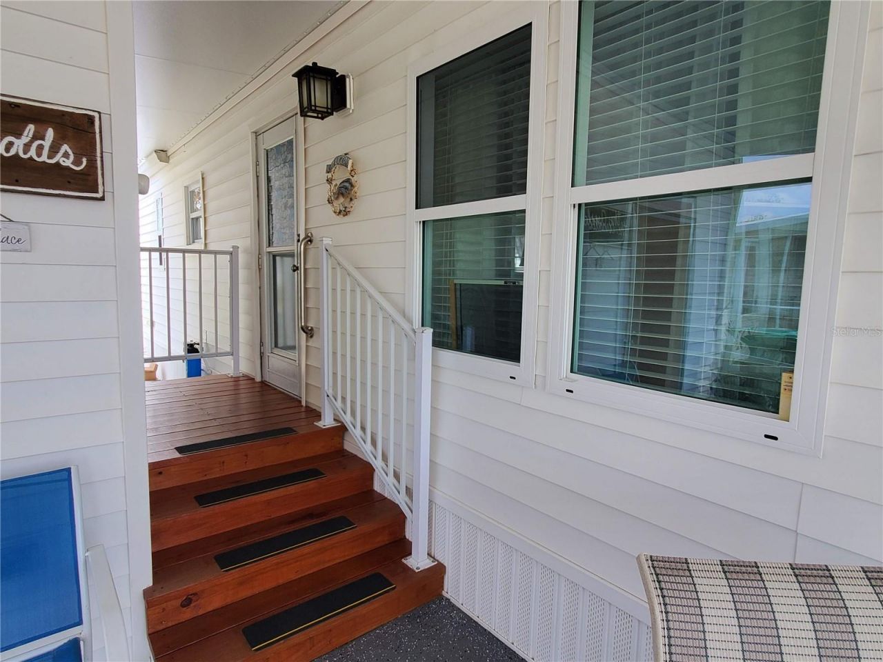 176 W Manatee Loop, Punta Gorda, FL 33950 Photo