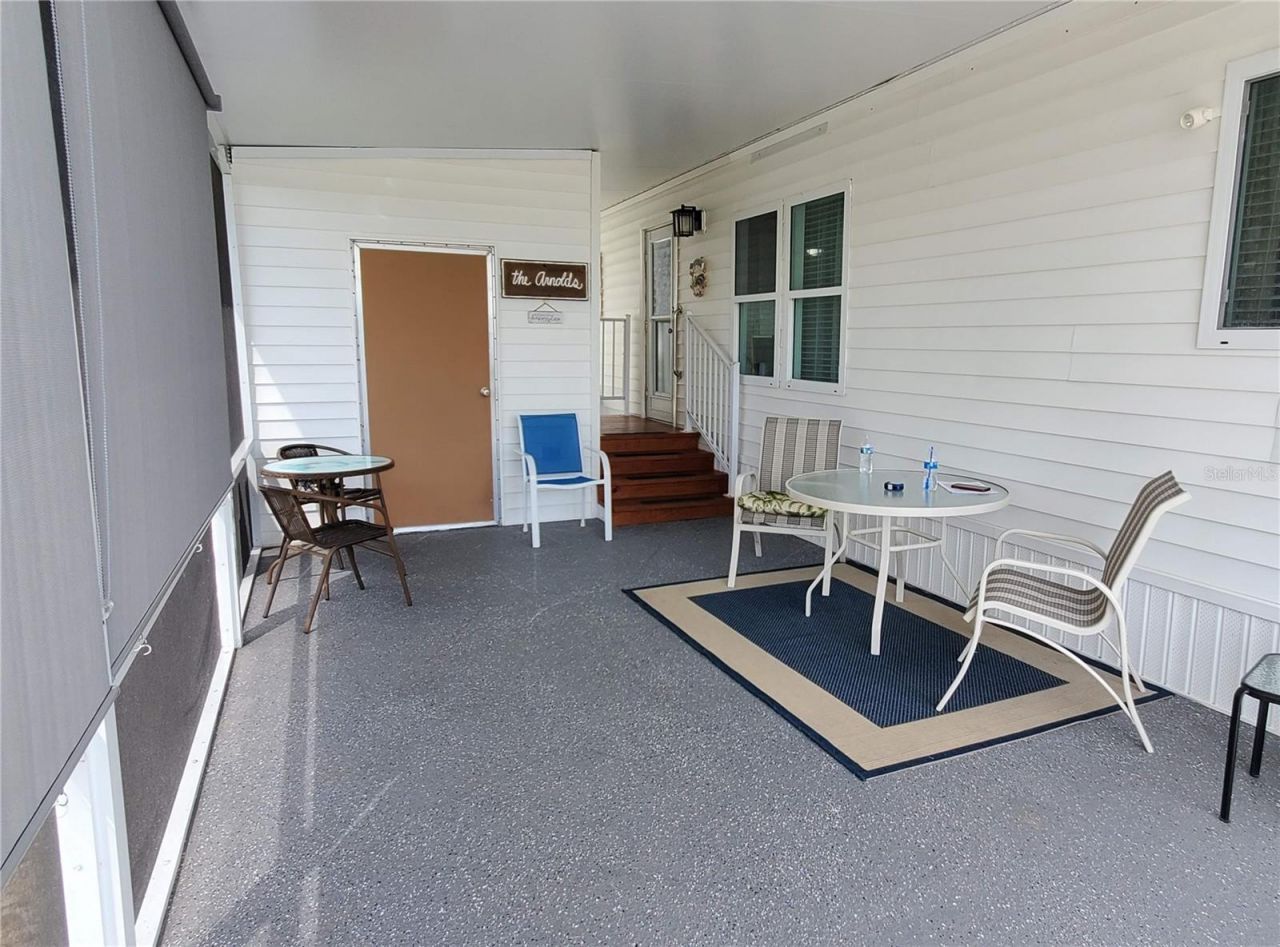 176 W Manatee Loop, Punta Gorda, FL 33950 Photo