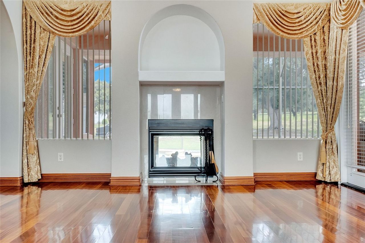 18147 Coralwood Lane, Groveland, FL 34736 Photo