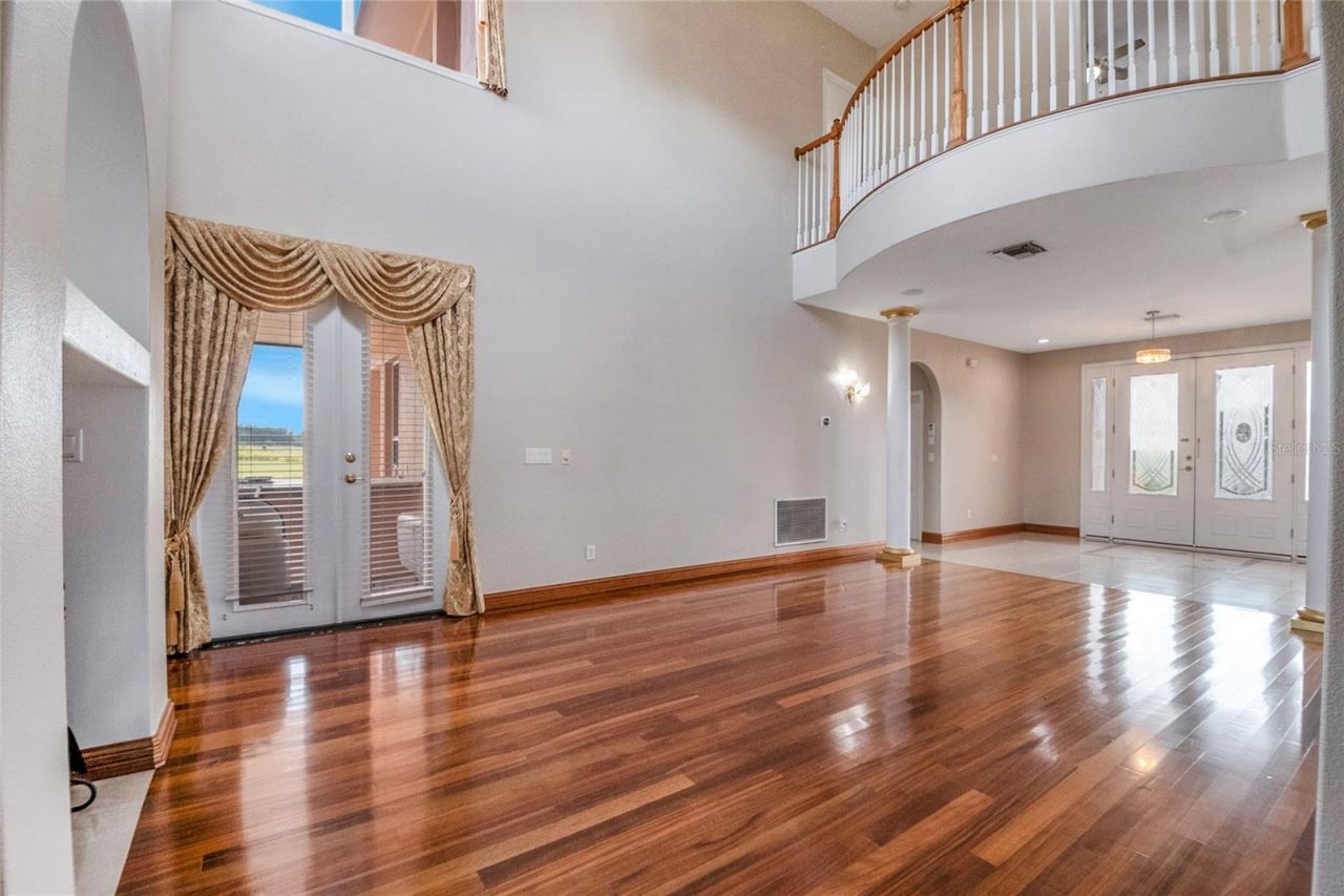 18147 Coralwood Lane, Groveland, FL 34736 Photo