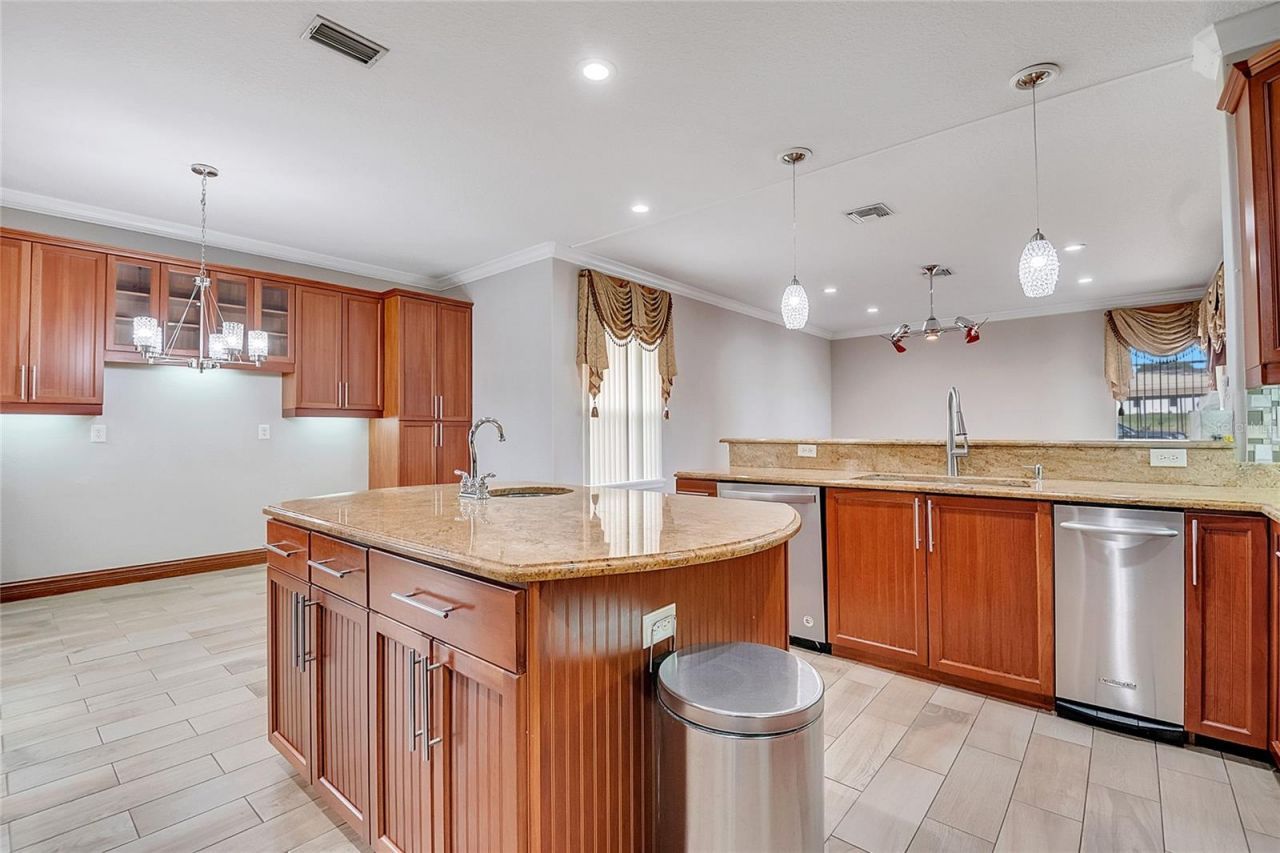 18147 Coralwood Lane, Groveland, FL 34736 Photo