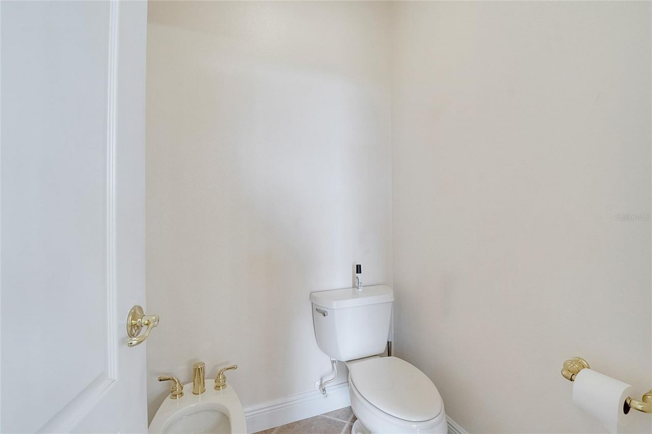 18147 Coralwood Lane, Groveland, FL 34736 Photo