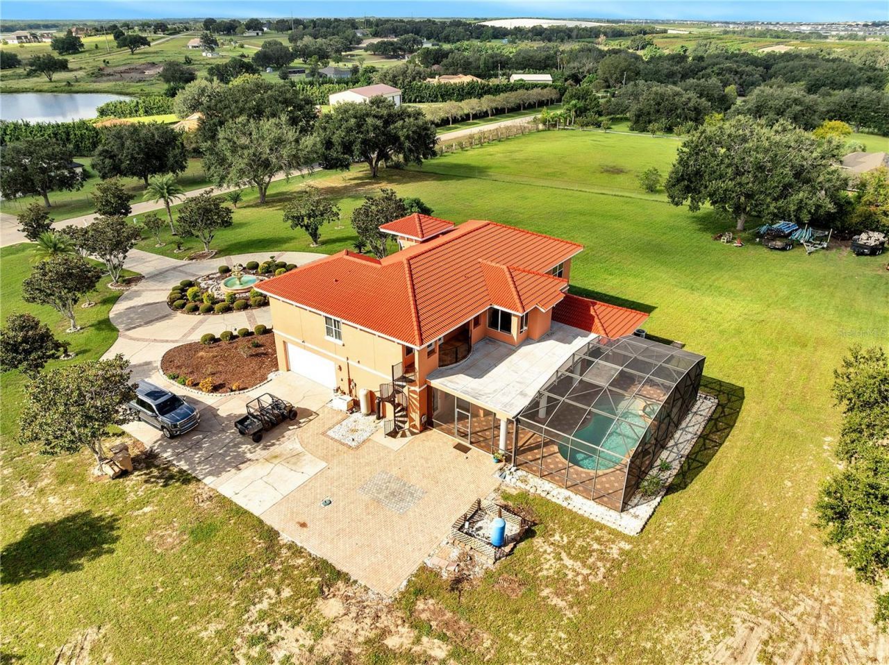 18147 Coralwood Lane, Groveland, FL 34736 Photo