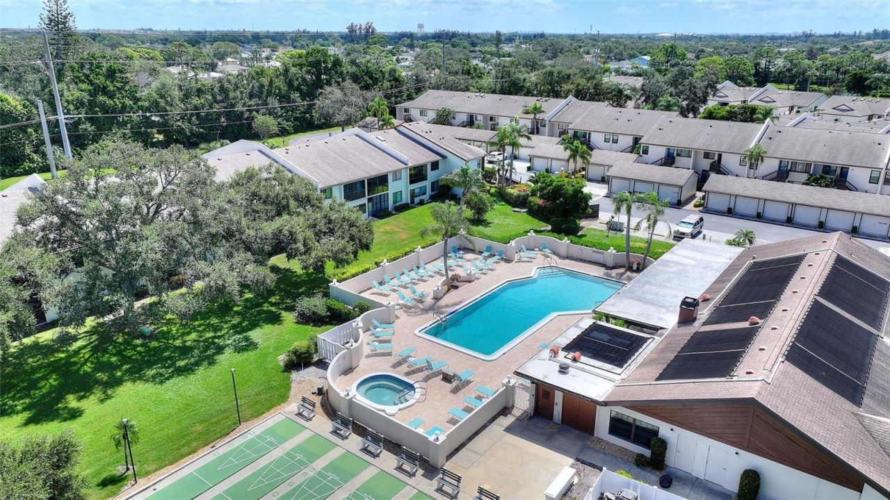 2715 72nd Street Court W, Bradenton, FL 34209 Photo