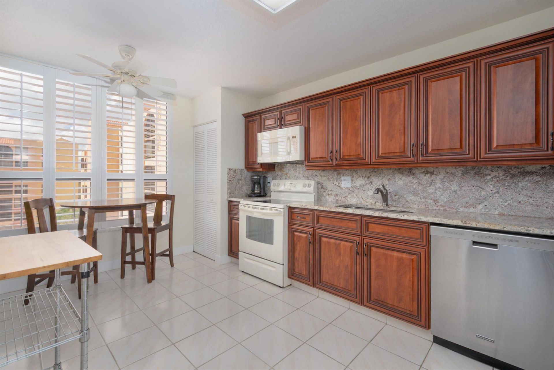 7153 Promenade Drive, Unit 601, Boca Raton, FL 33433 Photo