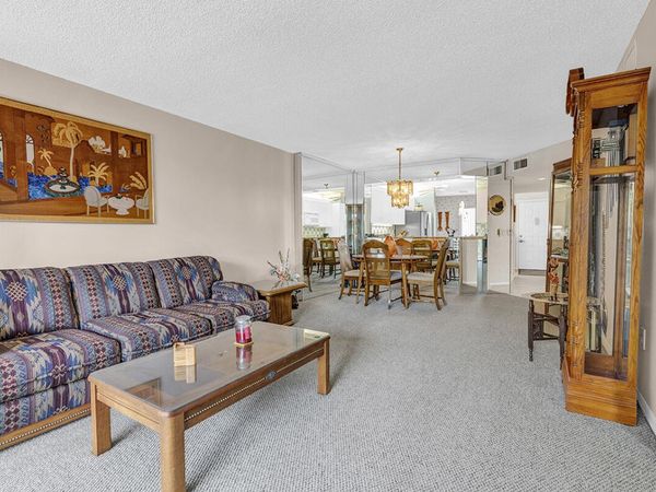 7562 Trent Drive, Unit 306, Tamarac, FL 33321