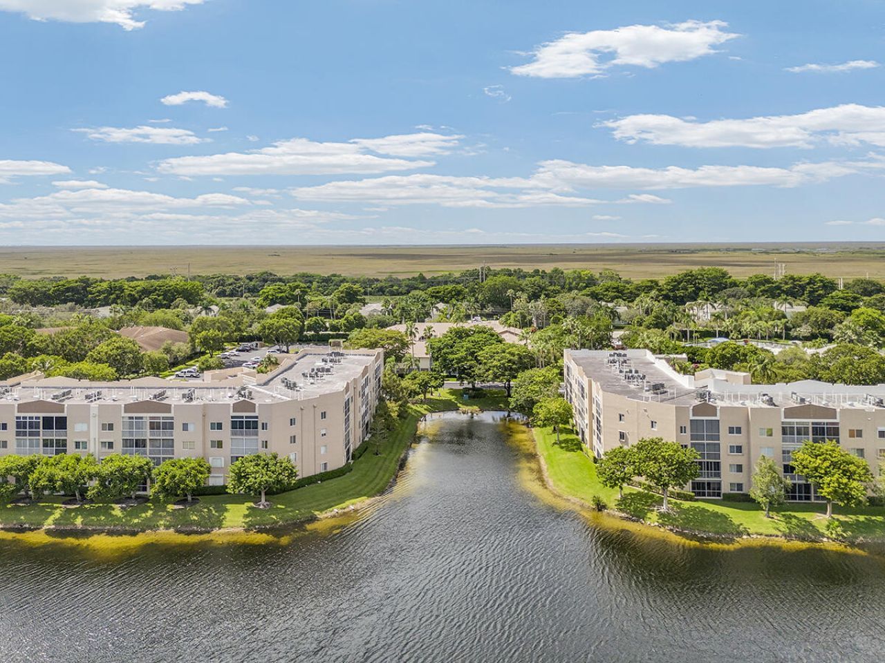 7562 Trent Drive, Unit 306, Tamarac, FL 33321 Photo