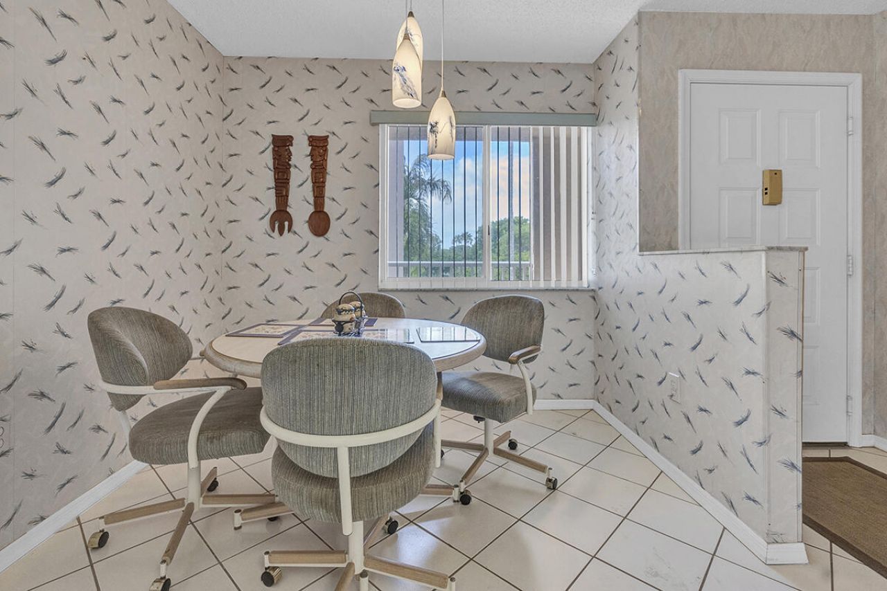 7562 Trent Drive, Unit 306, Tamarac, FL 33321 Photo