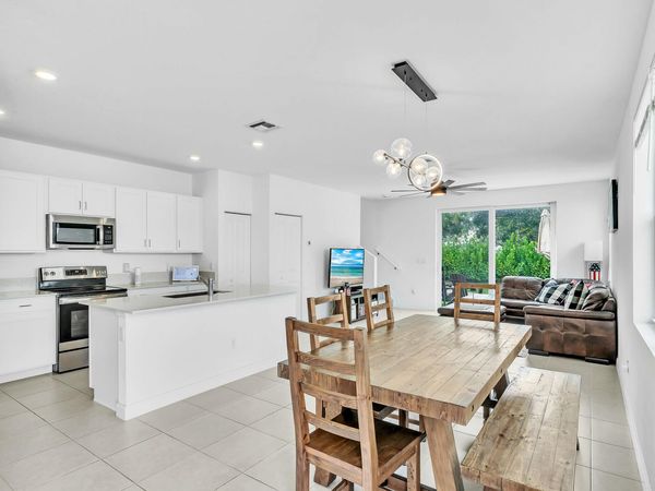 235 SE Woodbark Street, Port Saint Lucie, FL 34984