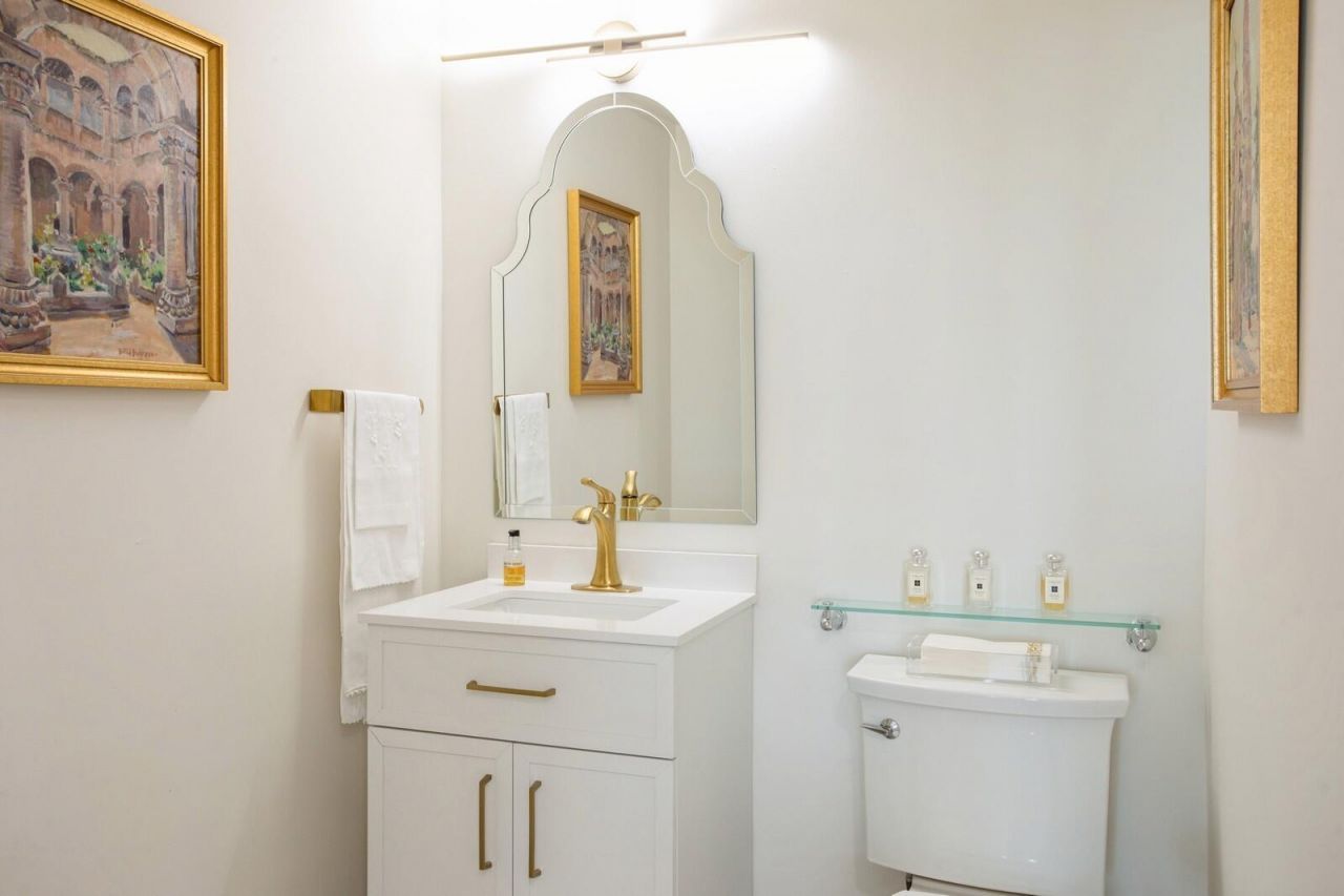 403 S Sapodilla Avenue, Unit 604, West Palm Beach, FL 33401 Photo