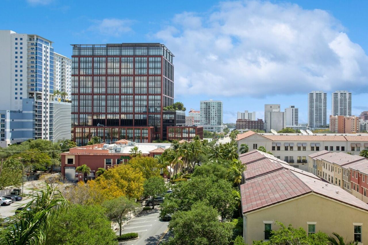 403 S Sapodilla Avenue, Unit 604, West Palm Beach, FL 33401 Photo