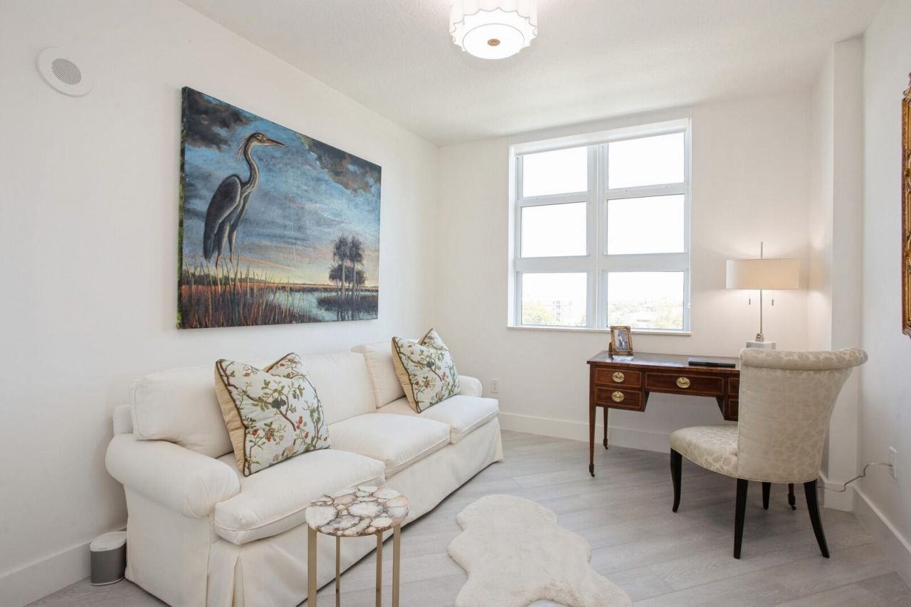 403 S Sapodilla Avenue, Unit 604, West Palm Beach, FL 33401 Photo