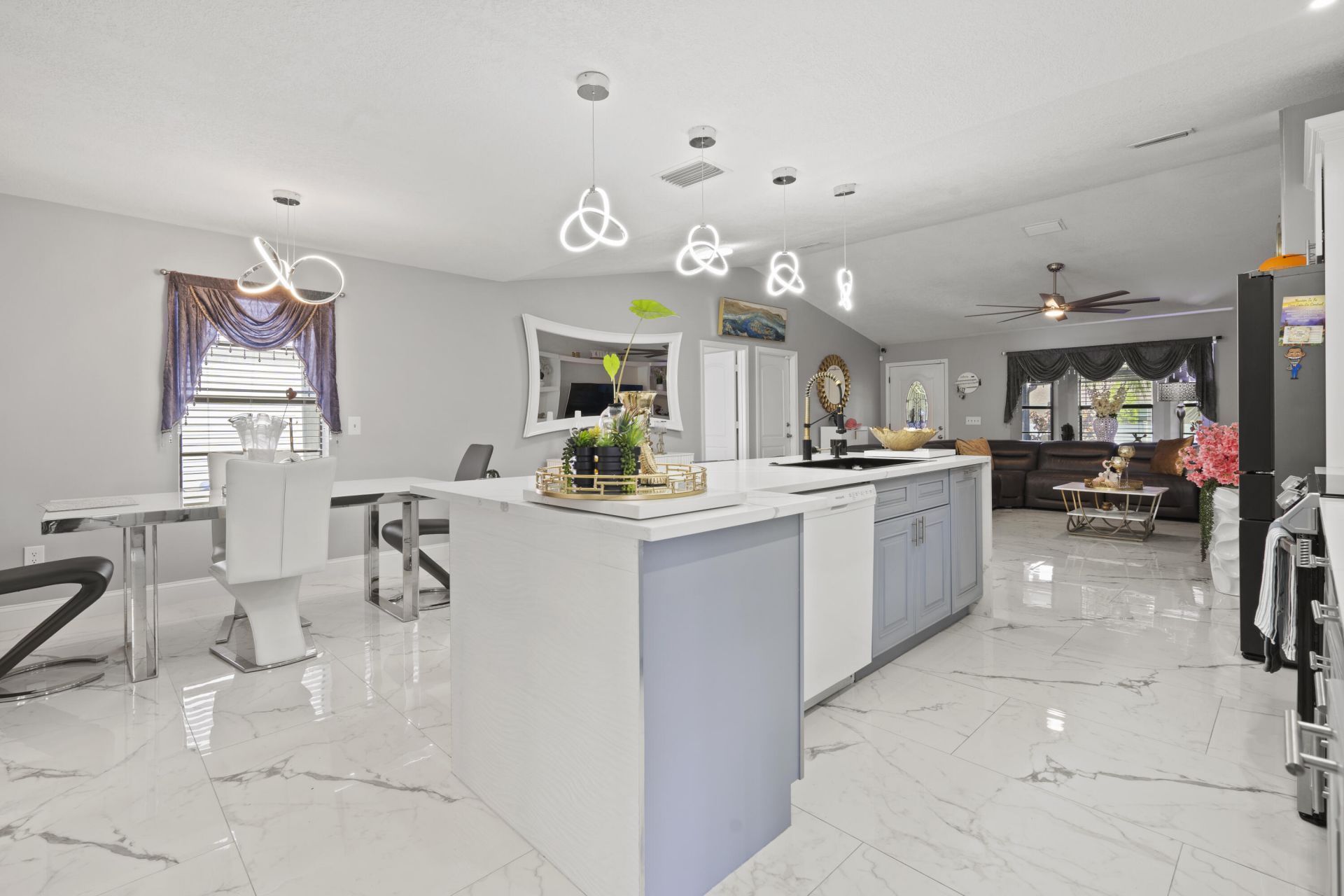 2456 SE Blackhorse Street, Port Saint Lucie, FL 34984 Photo