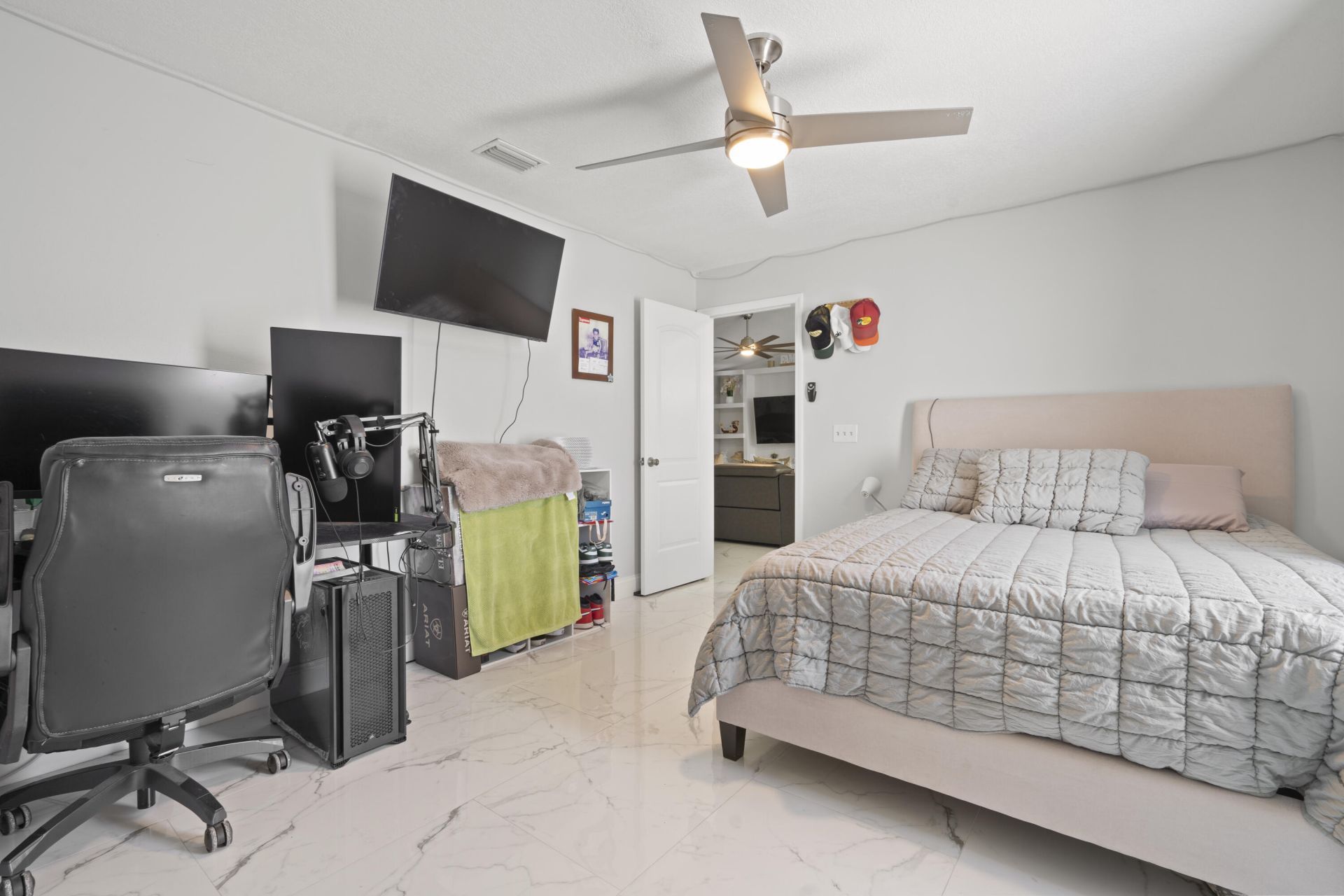 2456 SE Blackhorse Street, Port Saint Lucie, FL 34984 Photo