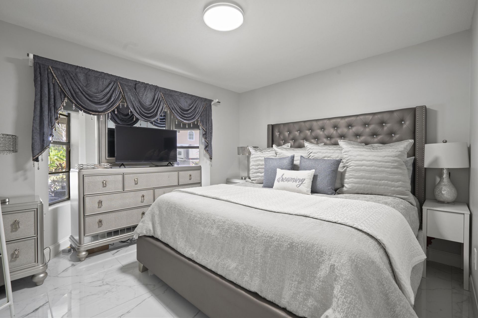 2456 SE Blackhorse Street, Port Saint Lucie, FL 34984 Photo