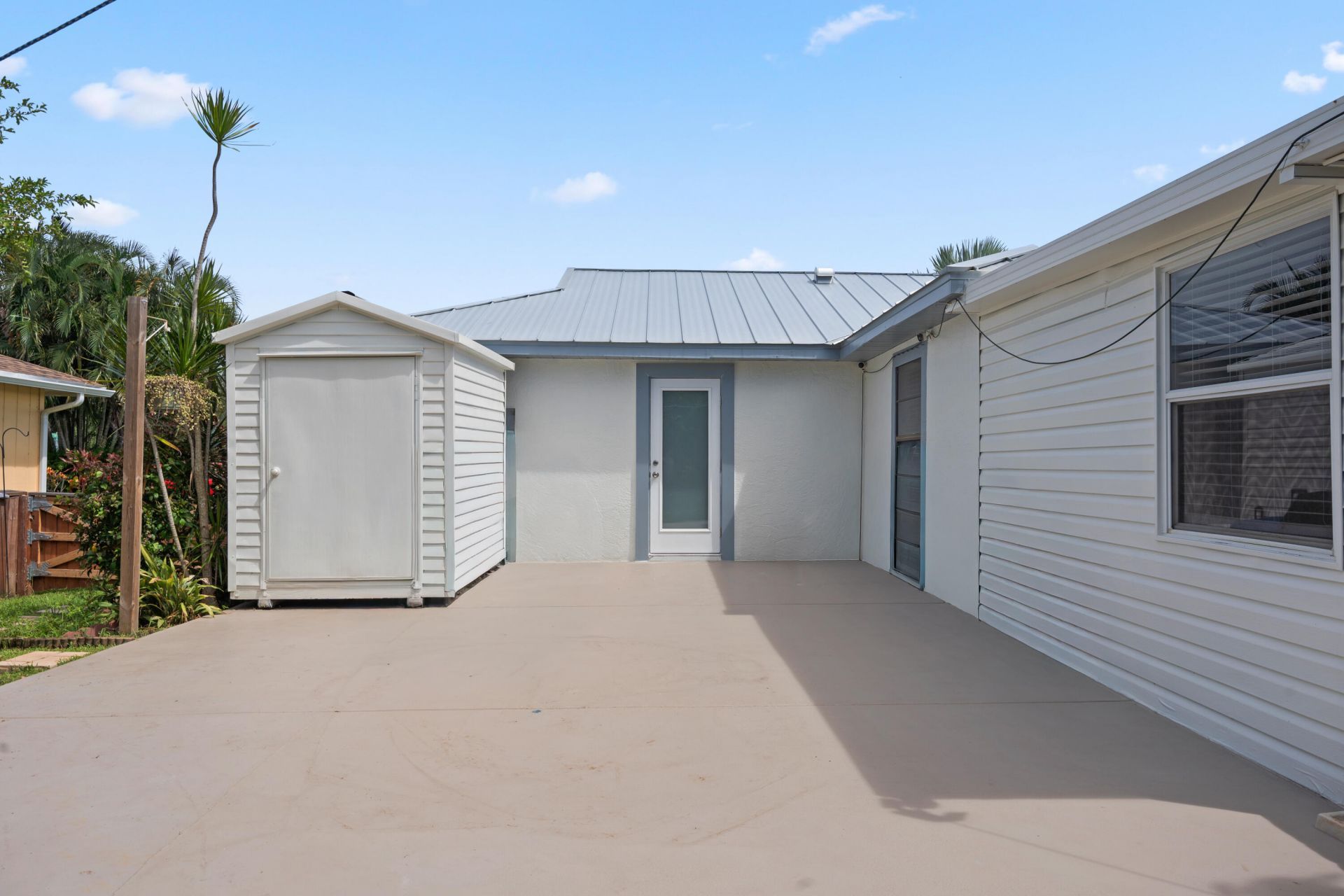 2456 SE Blackhorse Street, Port Saint Lucie, FL 34984 Photo