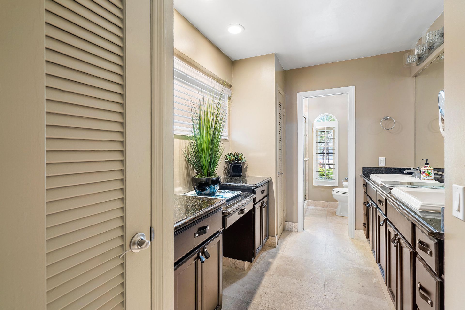 41 Castle Harbor Island, Fort Lauderdale, FL 33308 Photo