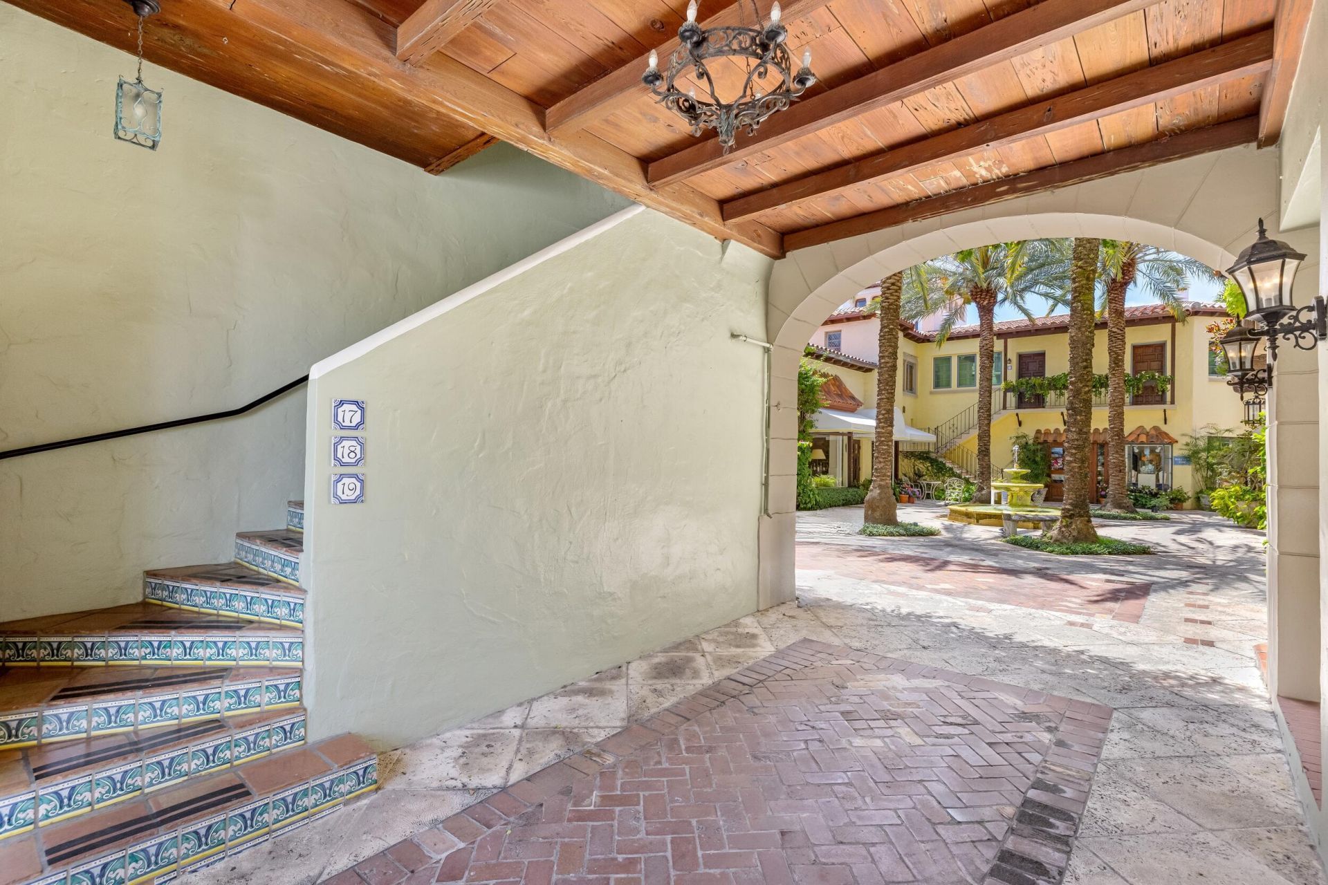 9 Via Parigi, Palm Beach, FL 33480 Photo