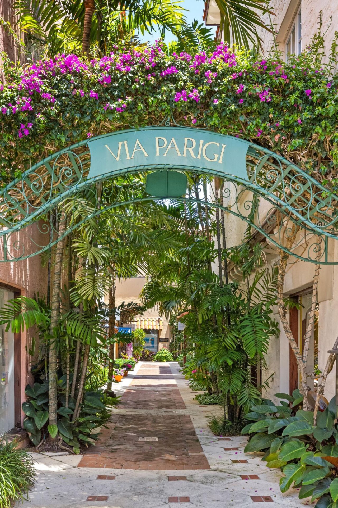 9 Via Parigi, Palm Beach, FL 33480 Photo