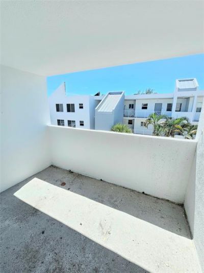 2850 NE 14th Street, Unit 410B, Pompano Beach, FL 33062 Photo