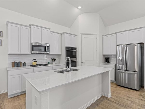 4747 Kings Garden Parkway, Arlington, TX 76005