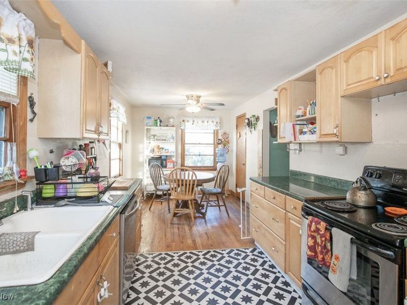 147 Bellfield Avenue, Elyria, OH 44035 Photo 20