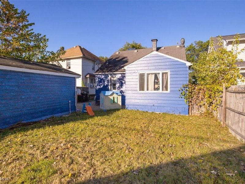 147 Bellfield Avenue, Elyria, OH 44035 Photo 28