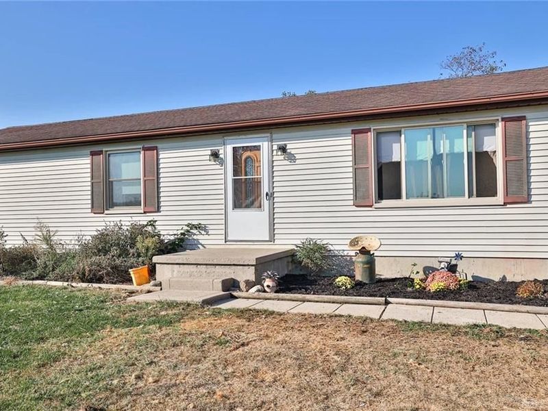 1861 OH-72, Silvercreek Township, OH 45335 Photo 3