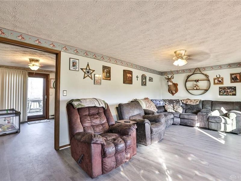 1861 OH-72, Silvercreek Township, OH 45335 Photo 4