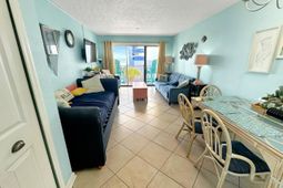 2000 Ocean Blvd. S photo 4