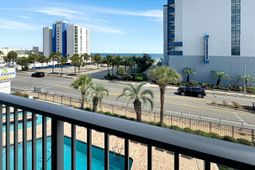 2000 Ocean Blvd. S photo 4