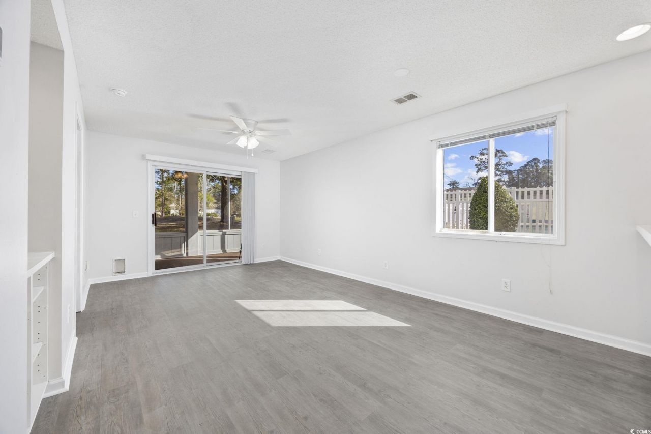 4430 Eastport Blvd. Photo 10