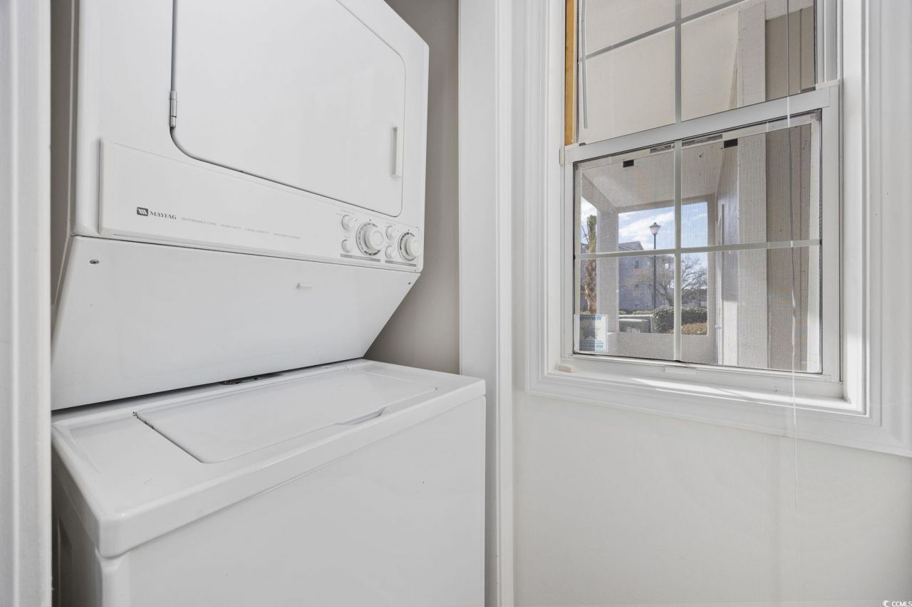 4430 Eastport Blvd. Photo 23