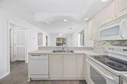 4430 Eastport Blvd. photo 4