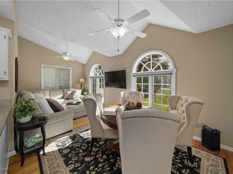 159 Royal Oak Drive, Aurora, OH 44202 Photo 12