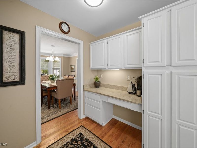 159 Royal Oak Drive, Aurora, OH 44202 Photo 17