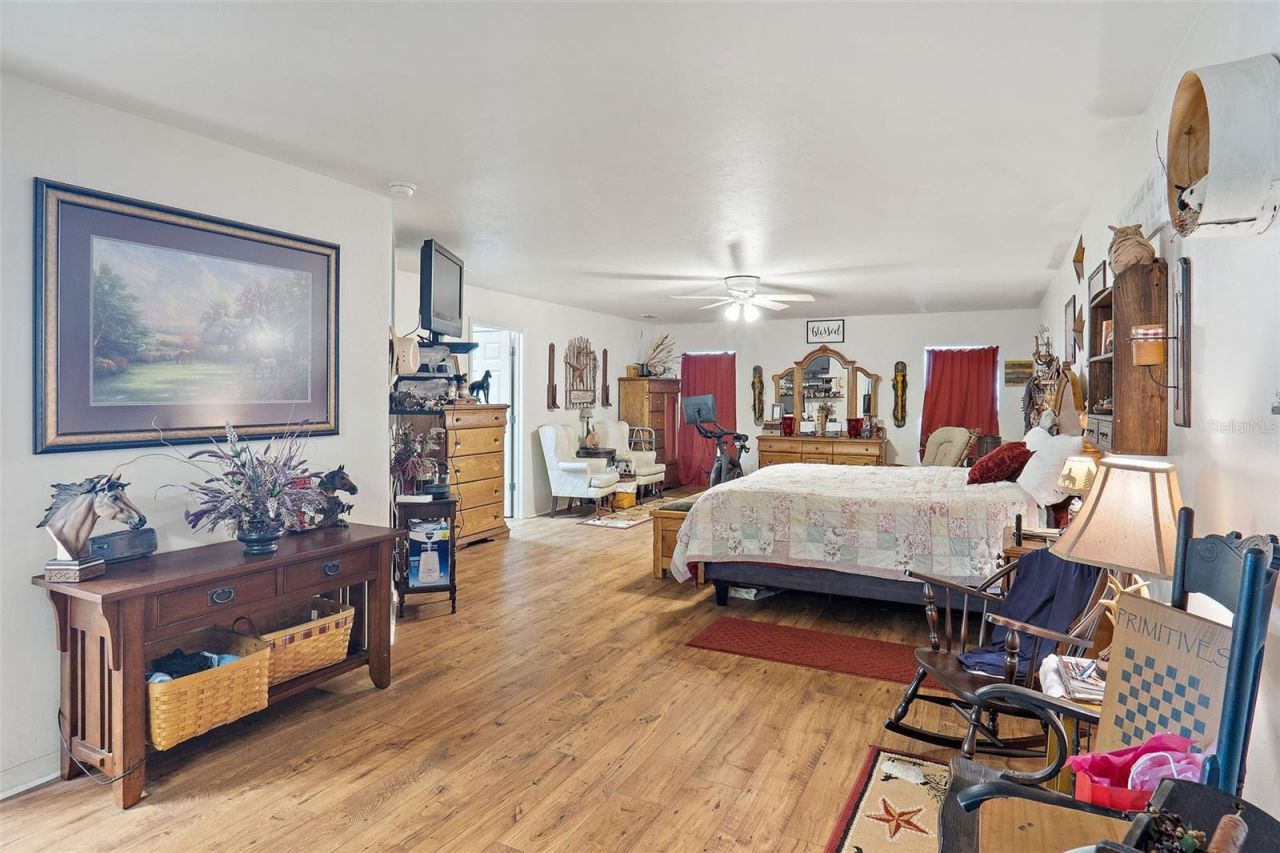 19355 SW 25th Place, Dunnellon, FL 34431 Photo