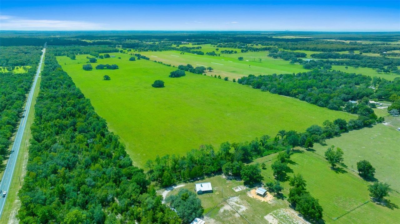 19355 SW 25th Place, Dunnellon, FL 34431 Photo