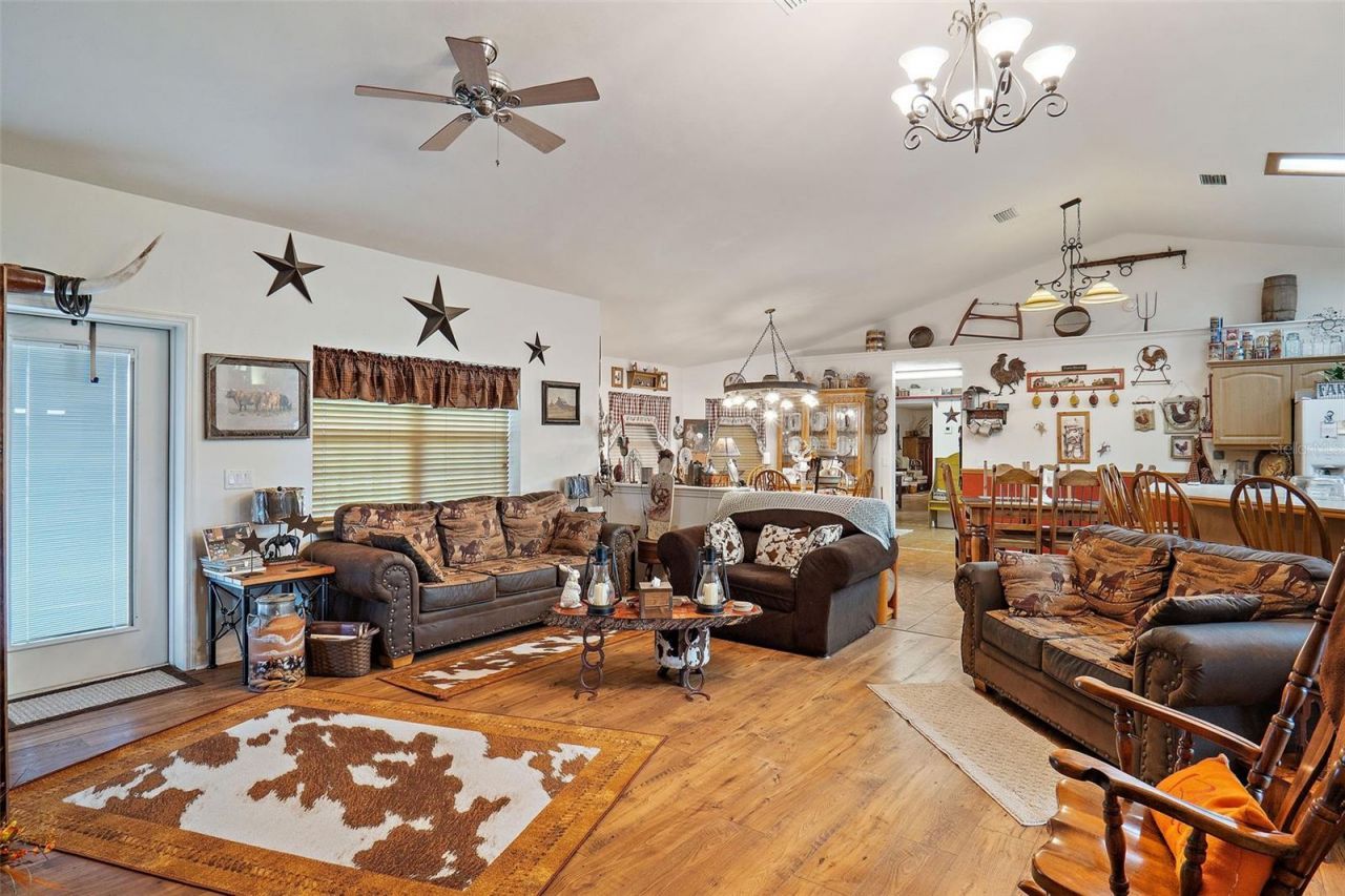 19355 SW 25th Place, Dunnellon, FL 34431 Photo