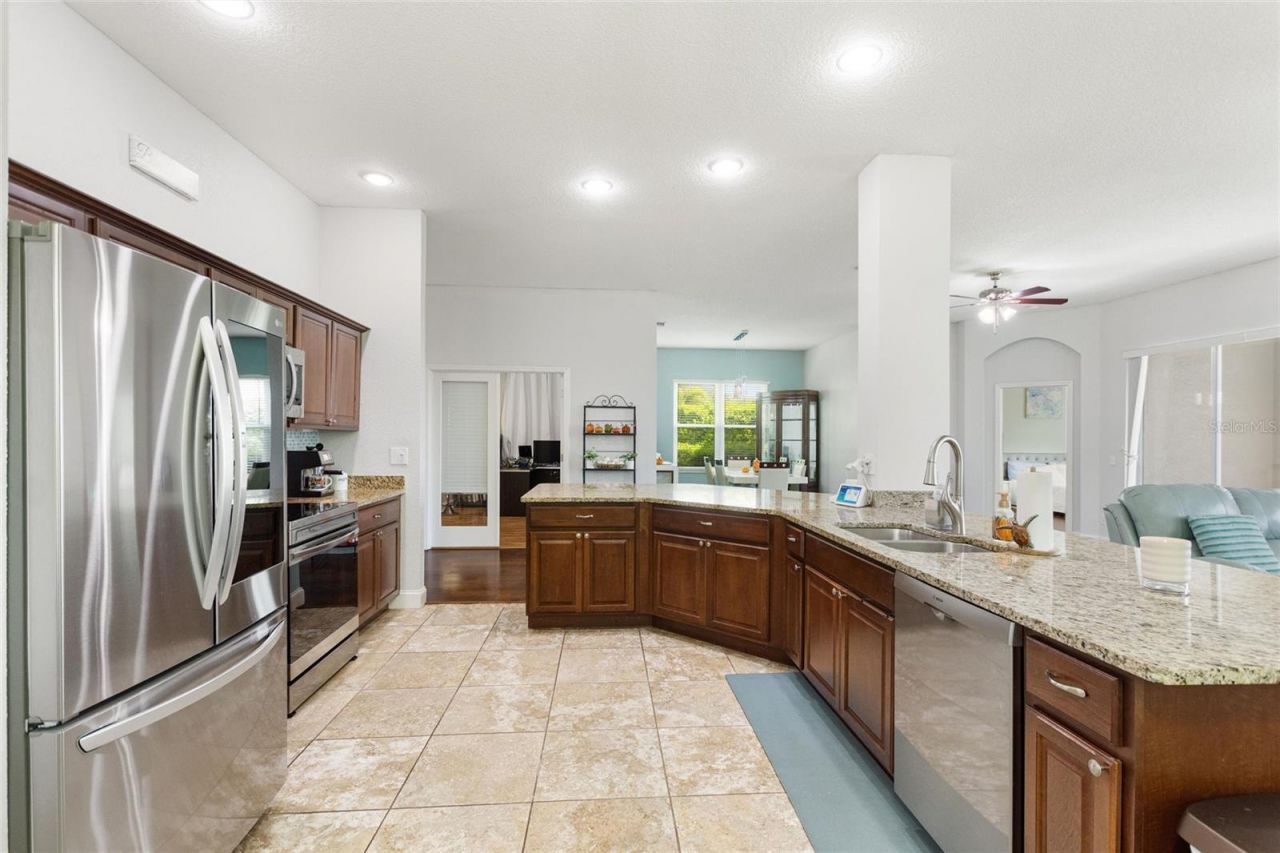 5104 52nd Avenue W, Bradenton, FL 34210 Photo