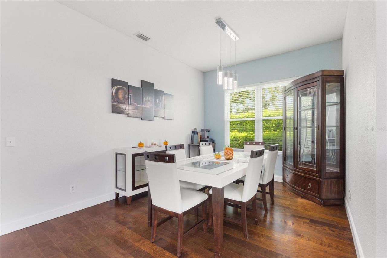 5104 52nd Avenue W, Bradenton, FL 34210 Photo